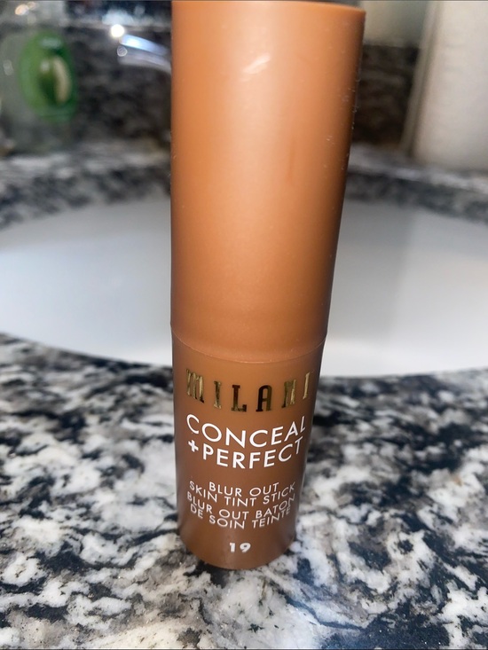 Milani Other - Milani Conceal + Perfect Skin Tint Stick in Deep Tan